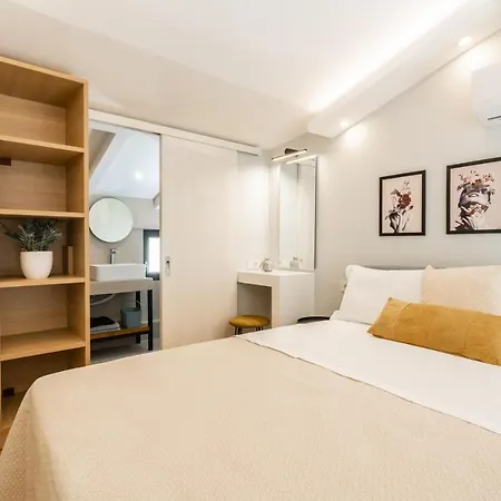 Bright & Elegant Loft In The Center Zakynthos Town