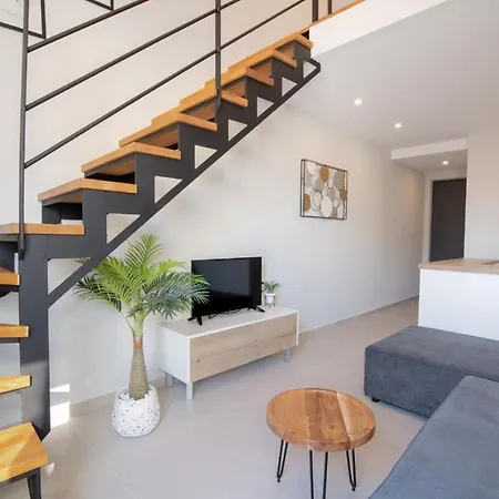 Apartment Bright & Elegant Loft In The Center *