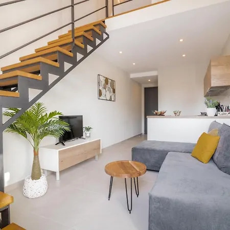 Bright & Elegant Loft In The Center * Zakynthos Town